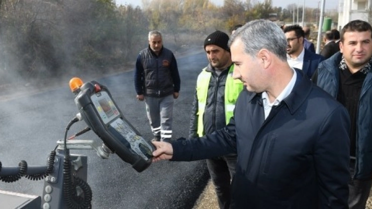 Bostanbaşı'nda Asfalta Ağırlık Verildi