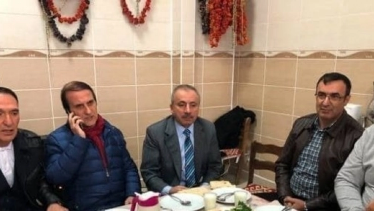 Bu Lokantaya Çat Kapı Gelen Aç Kalıyor