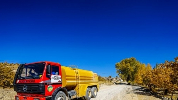Büyükşehir Belediyesi Yol Çalışmalarına Devam Ediyor