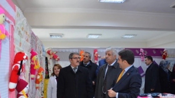 Büyükşehir'den Meslek Edindirme Sergisi
