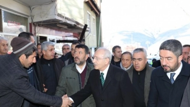 Kılıçdaroğlu, Malatya'da Deprem Bölgesinde