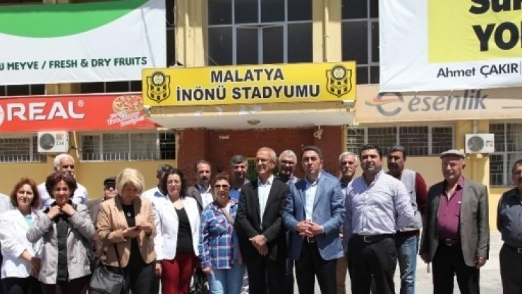 CHP,Yeni Stadın İsminin 'İnönü' Olarak Kalmasını İstiyor