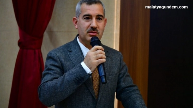 Çınar, 2.muhtarlar akademisinin açılış programına katıldı