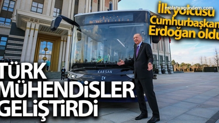 Cumhurbaşkanı Erdoğan, sürücüsüz elektrikli otobüsün ilk yolcusu oldu