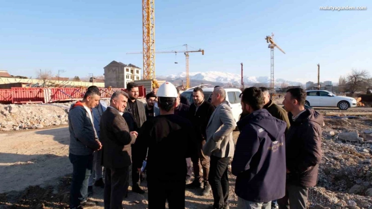 Başkan Esen Mahalle kültürü yok olursa yaşanabilirlik de kaybolur