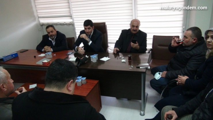 Doğanşehir'de tütün toplantısı yapıldı