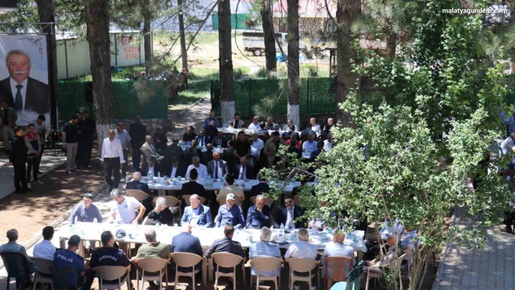 Doğanşehir'de Vahap Küçük vefatının beşinci yılında dualarla anıldı