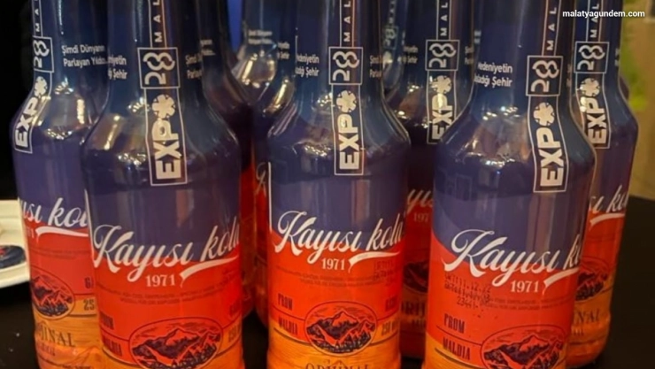 Efsane gazoz Kayısı Kola artık Süper Marketlerde
