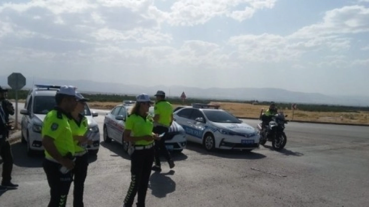 Emniyet Ekipleri Bayramda Tedbiri Elden Bırakmadı