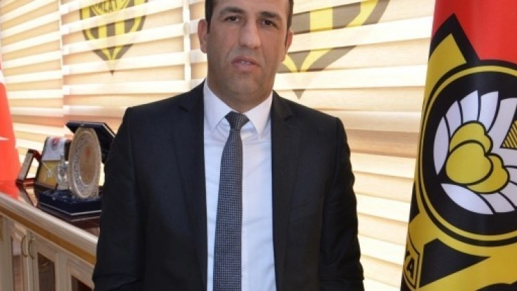 EYM'dan 'Kendisi İçin Oynamayacak' Yorumlarına Tepki