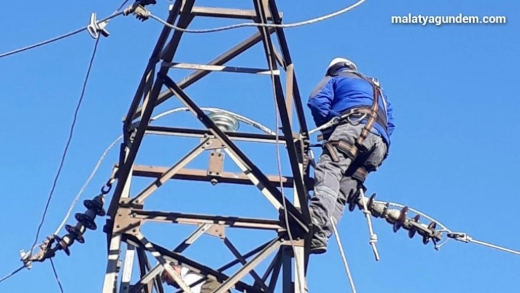Fırat Edaş Yeni Yılda Kesintisiz Enerji İçin 7/24 Görevde