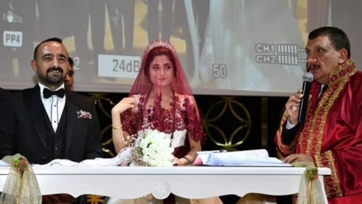 Gazeteci Erduran'un Mutlu Günü