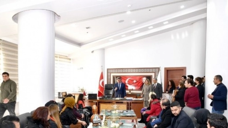 Gürkan: 'Yeni Materyaller Ortaya Çıkarmalıyız'