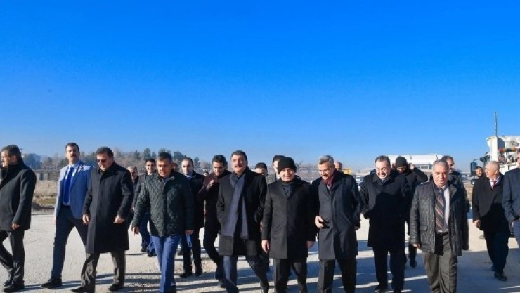 Gürkan, Yol Çalışmalarını İnceledi