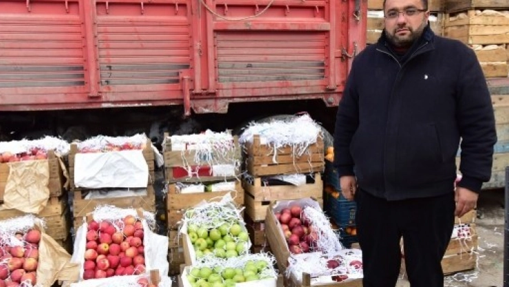 Güvenlik Güçlerine 2 Ton Sebze Ve Meyve Gönderildi