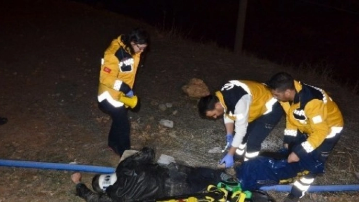 Hız Ve Alkol Beraberinde Kazayı Getirdi: 3 Yaralı