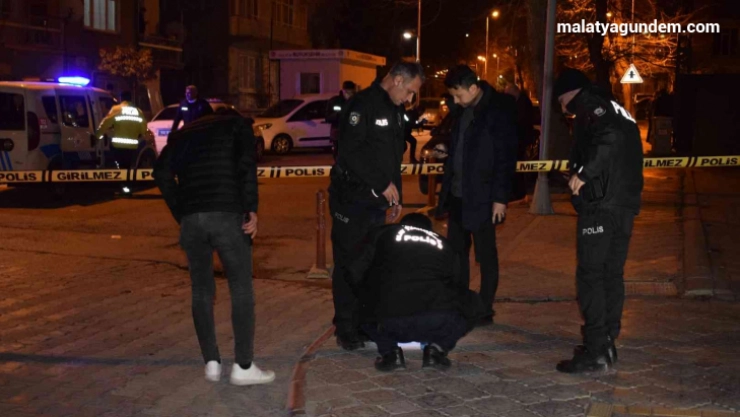 İki grubun silahlı kavgası kanlı bitti: 1 yaralı