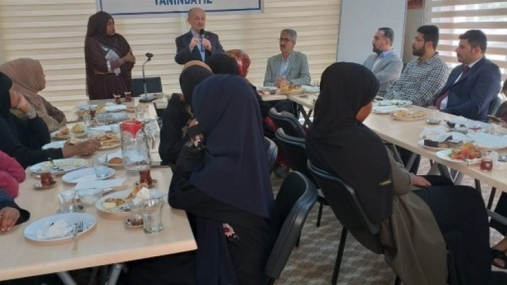 Işıldar,Afrikalı Öğrencilerle Buluştu