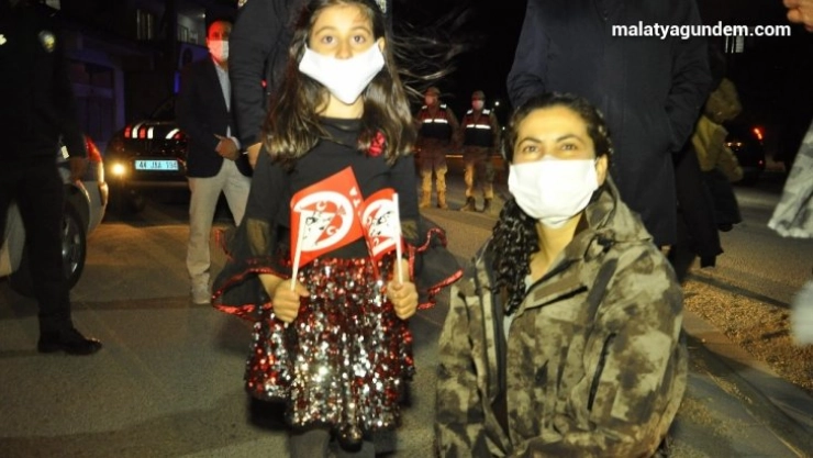 Kadın Kaymakam Büyüknalçacı'dan evde kalın sağlıklı kalın önerisi