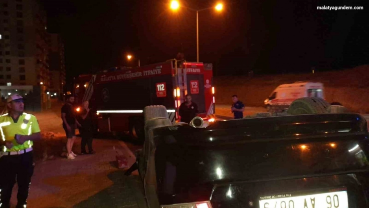 Kontrolden çıkan araç devrilip ters döndü: 1 yaralı