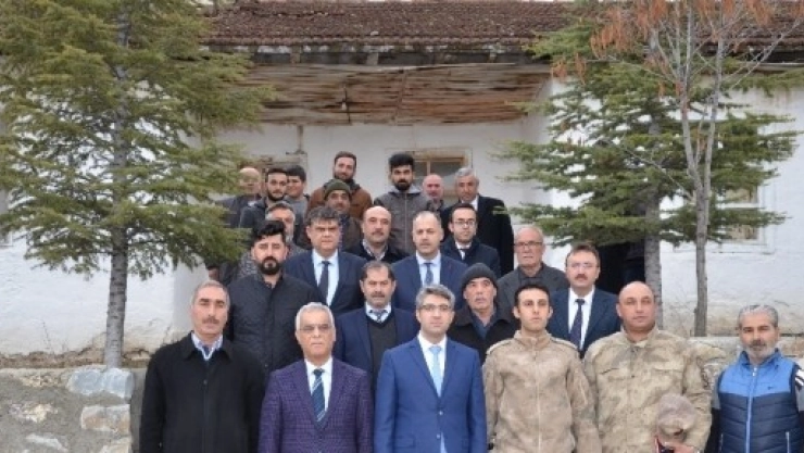 Mahallenin Sorunlarını Kaymakam Çalişir'a İlettiler
