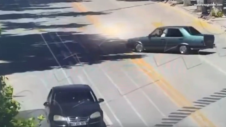 Cadde ortasında drift yapan sürücüye ağır ceza