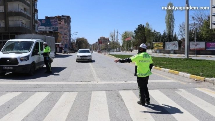 Yasağa uymayanlara 500 bin 850 TL ceza kesildi