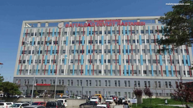 Hastaneler deprem anında izolatörlerle kesintisiz hizmet sunuyor