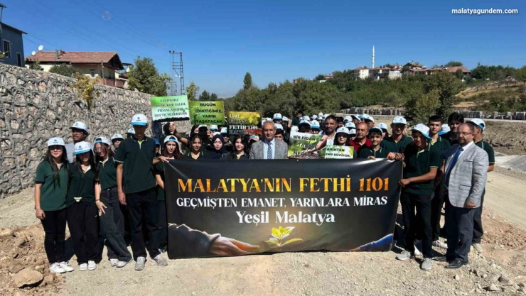 Malatya'nın Fethi'nin 924. yılında bin 101 fidan toprakla buluştu
