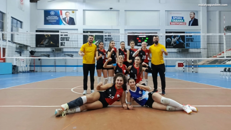 Malatya Voleybol, Şırnak deplasmanında farklı kazandı