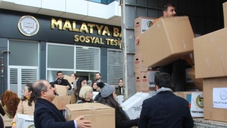 Malatya Barosu'ndan deprem bölgesine 2 tır yardım