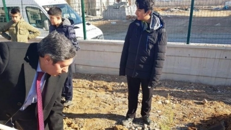 100 Fidan Toprakla Buluşturuldu