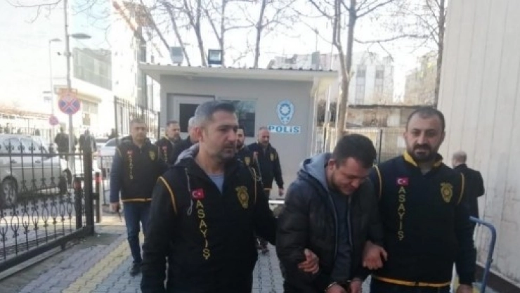 19 Ayrı Şüphelileri Polisten Kaçamadı