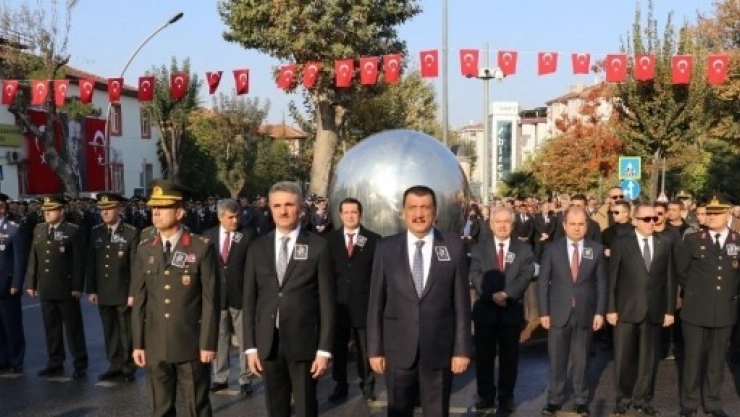 Atatürk'ü Anma Programı Düzenlendi