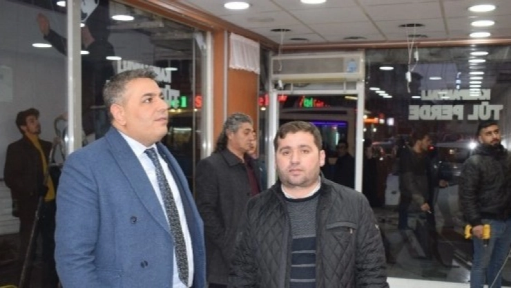 Zarar Gören Ev Ve İş Yerleri Tahliye Ediliyor