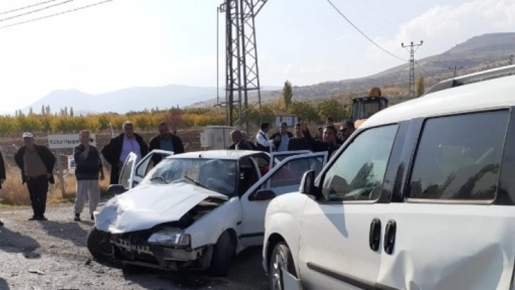 Feci Kaza Yaralılar Var