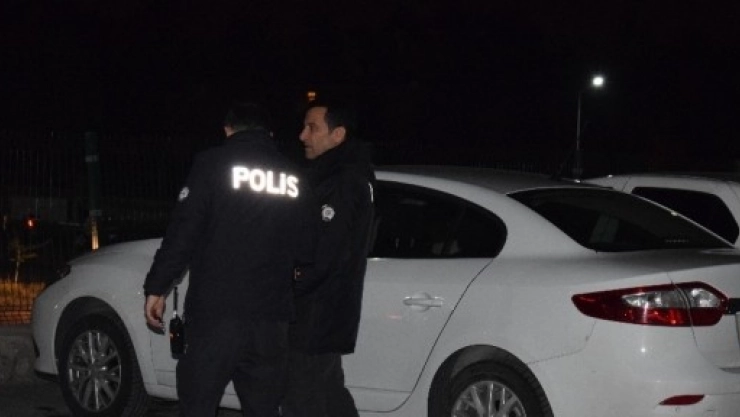 iki Syrı Olayda 5 Kişi Yaralandı