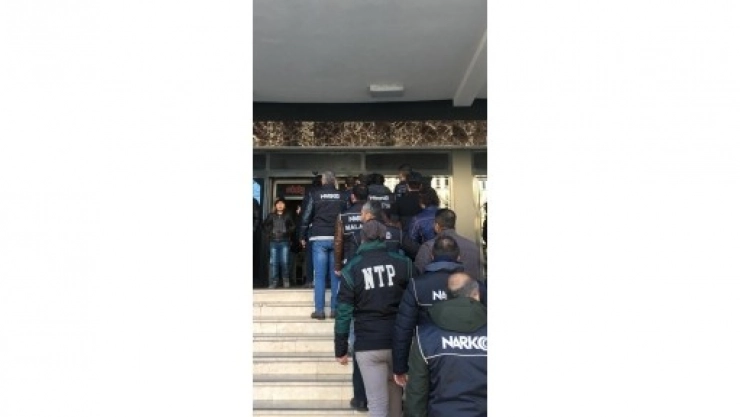 Uyuşturucu Operasyonuna 9 Gözaltı