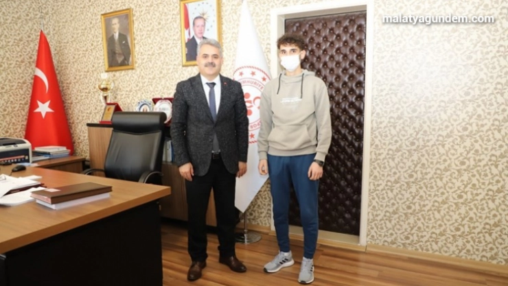Malatyalı sporcu Enes Işık, Muay Thai Avrupa Şampiyonası'nda iddialı