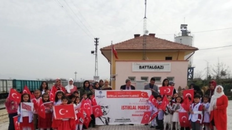 Minik Öğrencilere Tren Yolculuğu