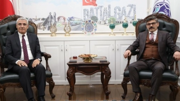 Müdür Dağdeviren'den Başkan Güder'e Ziyaret