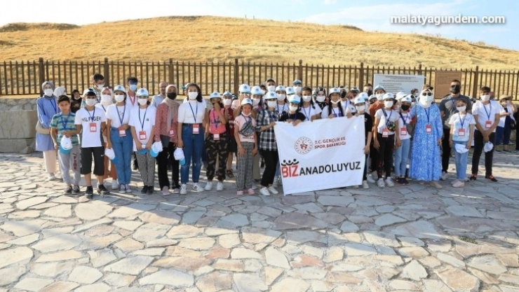 Öğrenciler Battalgazi'de tarihi yolculuğa çıktı