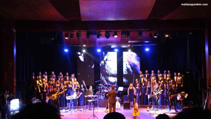 Özkan Uğur'u anma konseri düzenlendi