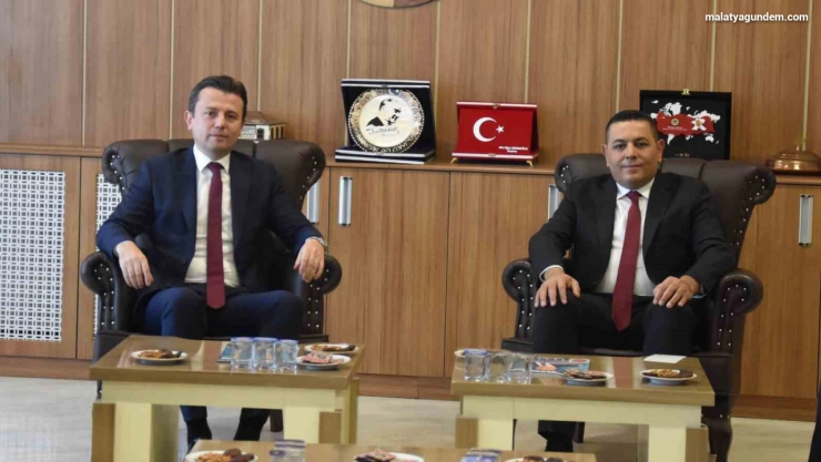 Sadıkoğlu: 'Depremzede işletmelerin en önemli ihtiyacı finans'