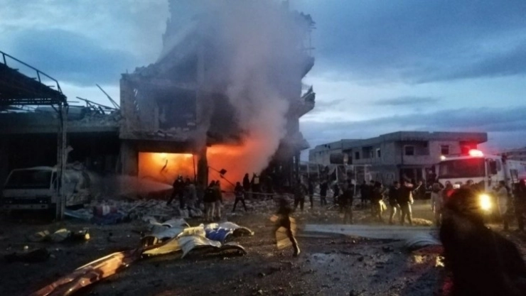 Suriye'de bombalı araçla saldırı: 2 ölü
