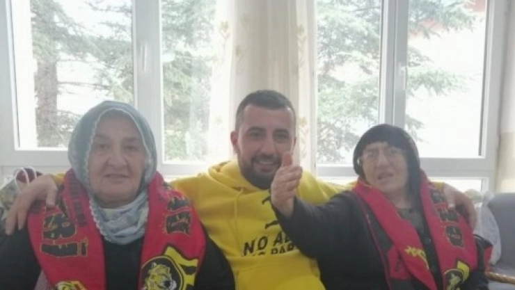 Taraftarlar Derneği'nden Huzurevi Ziyareti