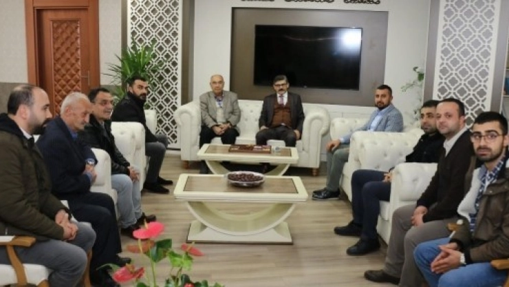 Taraftarlardan Dağdelen'e Hayırlı Olsun Ziyareti