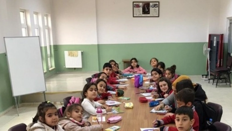 TOKİ'de Kültürel Kurslar Yoğunlaştı