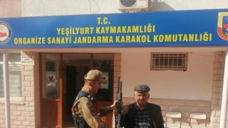 Tüfek Hırsızları Yakalandı