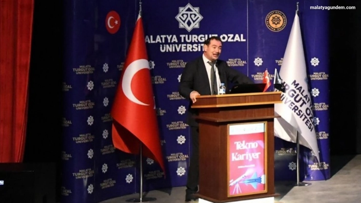 Türkiye'nin ilk uzay mühendisi MTÜ'de öğrencilerle buluştu